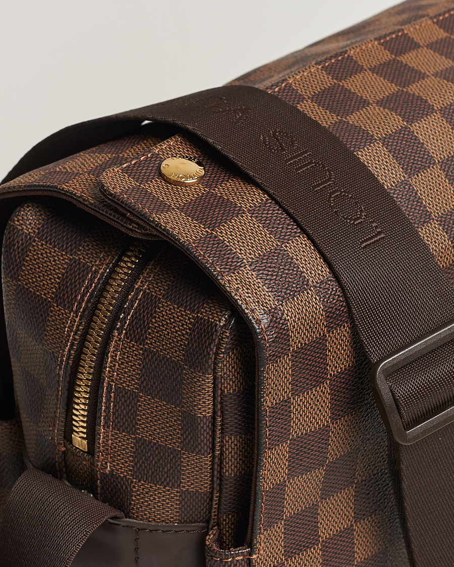 Mies | Louis Vuitton Pre-Owned Naviglio Messenger Bag Damier Ebene | Louis Vuitton Pre-Owned | Naviglio Messenger Bag Damier Ebene