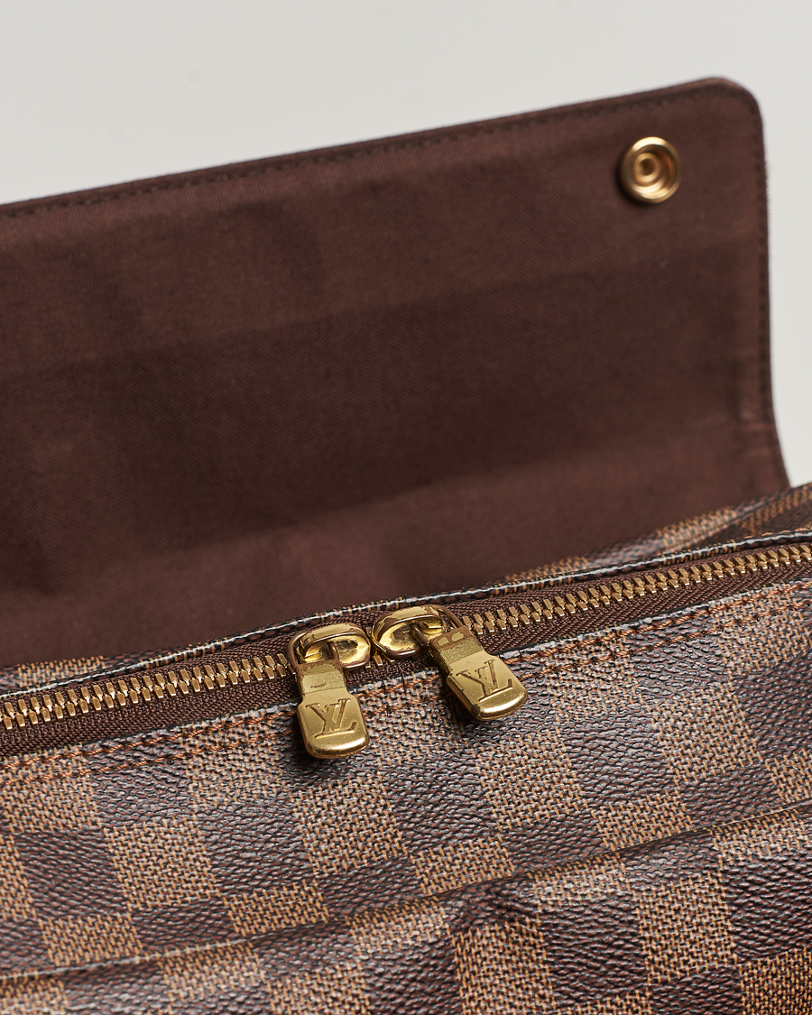 Mies | Louis Vuitton Pre-Owned Naviglio Messenger Bag Damier Ebene | Louis Vuitton Pre-Owned | Naviglio Messenger Bag Damier Ebene