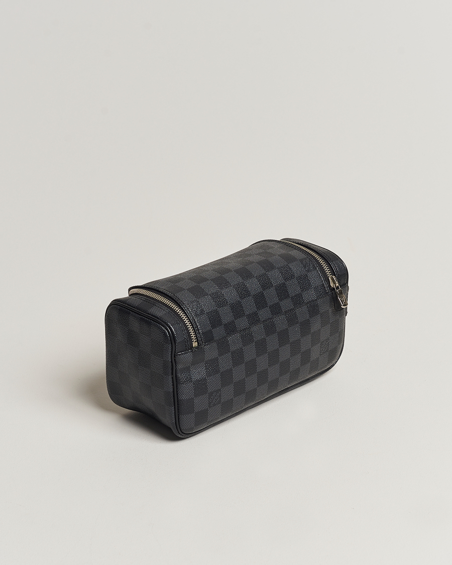 Mies | Louis Vuitton Pre-Owned Toiletry Bag Damier Graphite | Louis Vuitton Pre-Owned | Toiletry Bag Damier Graphite