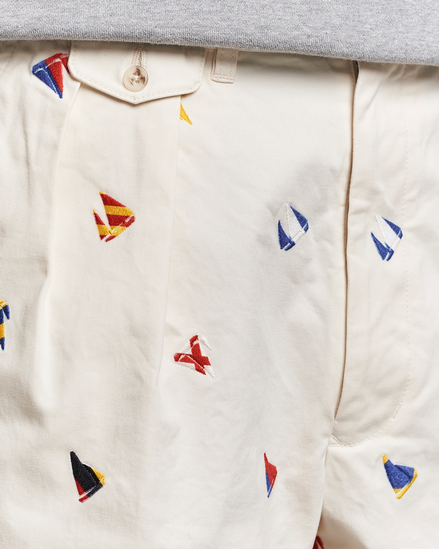 Mies | Shortsit | BEAMS PLUS | Embroidered Shorts White