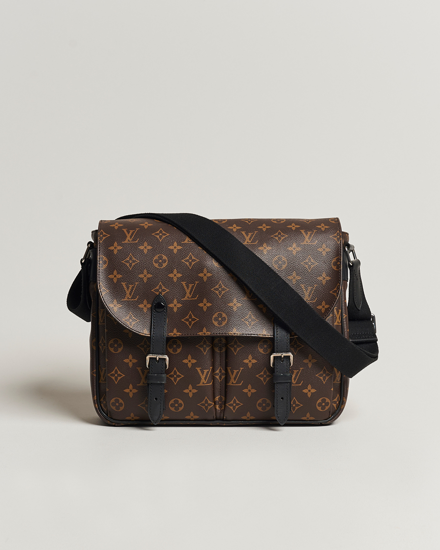 Mies | Louis Vuitton Pre-Owned Christopher Shoulder Bag Monogram | Louis Vuitton Pre-Owned | Christopher Shoulder Bag Monogram