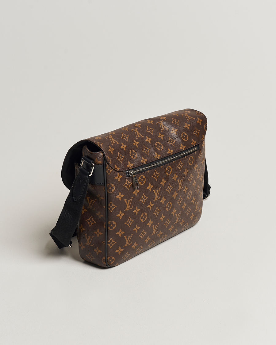 Mies | Louis Vuitton Pre-Owned Christopher Shoulder Bag Monogram | Louis Vuitton Pre-Owned | Christopher Shoulder Bag Monogram