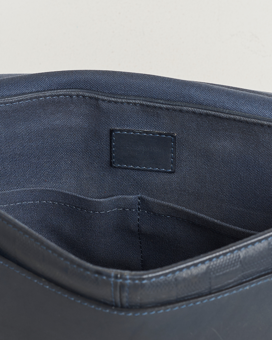 Mies | Louis Vuitton Pre-Owned District PM Messenger Bag Damier Infini | Louis Vuitton Pre-Owned | District PM Messenger Bag Damier Infini