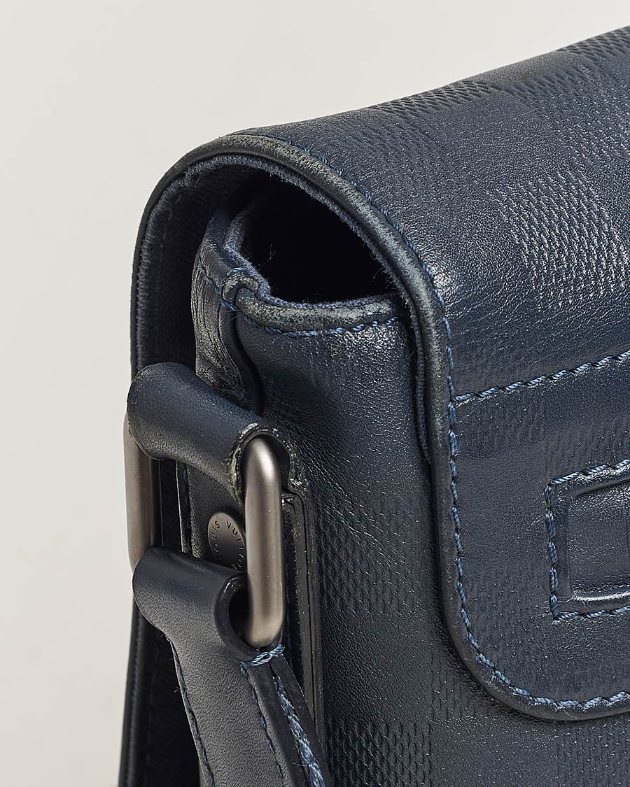 Mies | Louis Vuitton Pre-Owned District PM Messenger Bag Damier Infini | Louis Vuitton Pre-Owned | District PM Messenger Bag Damier Infini