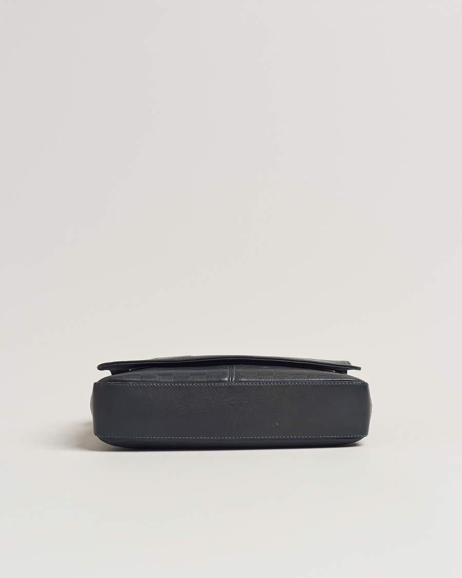 Mies | Louis Vuitton Pre-Owned District PM Messenger Bag Damier Infini | Louis Vuitton Pre-Owned | District PM Messenger Bag Damier Infini