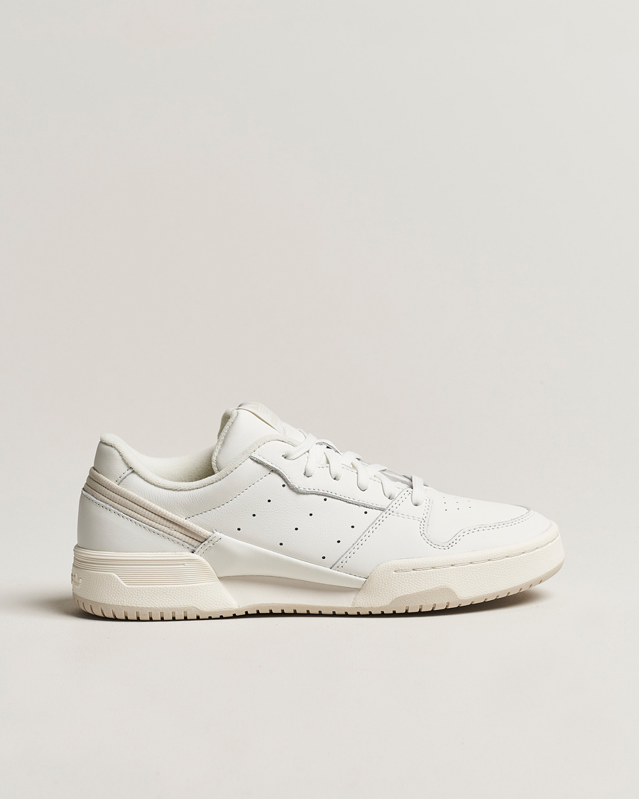 Mies | adidas Originals Team Court 2 Sneaker Off White | adidas Originals | Team Court 2 Sneaker Off White