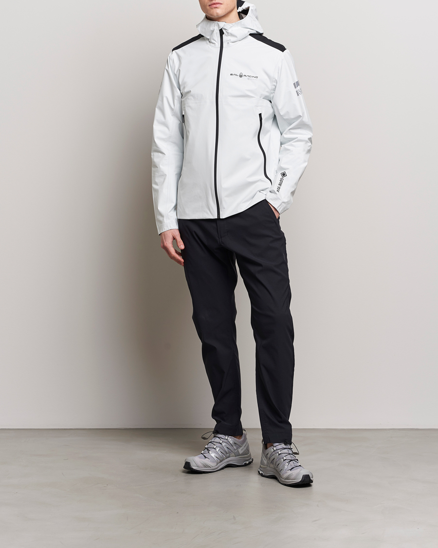 Mies | Takit | Sail Racing | Spray Gore-Tex Hooded Jacket Storm White