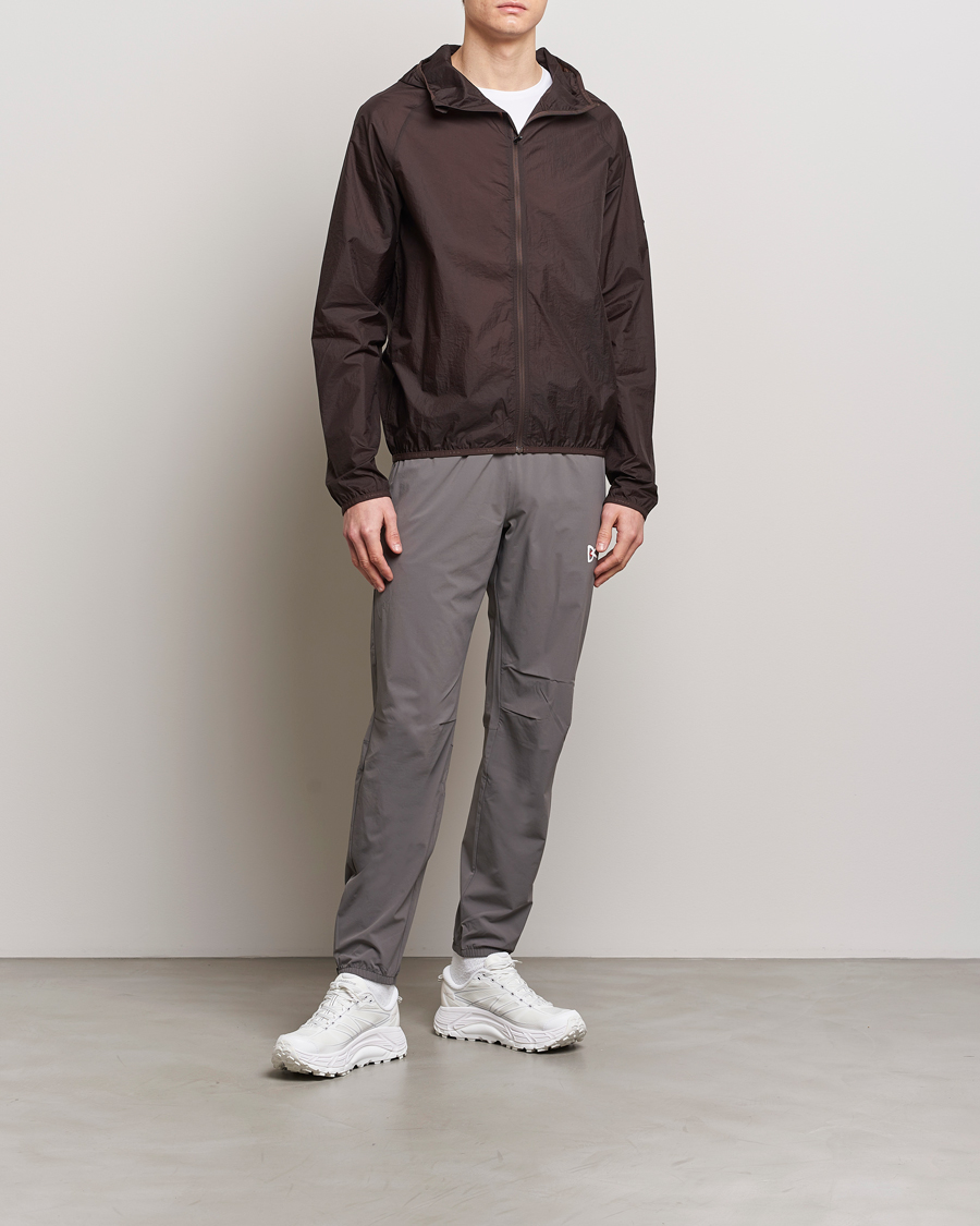 Mies | Housut | District Vision | Lightweight DWR Track Pants Charcoal