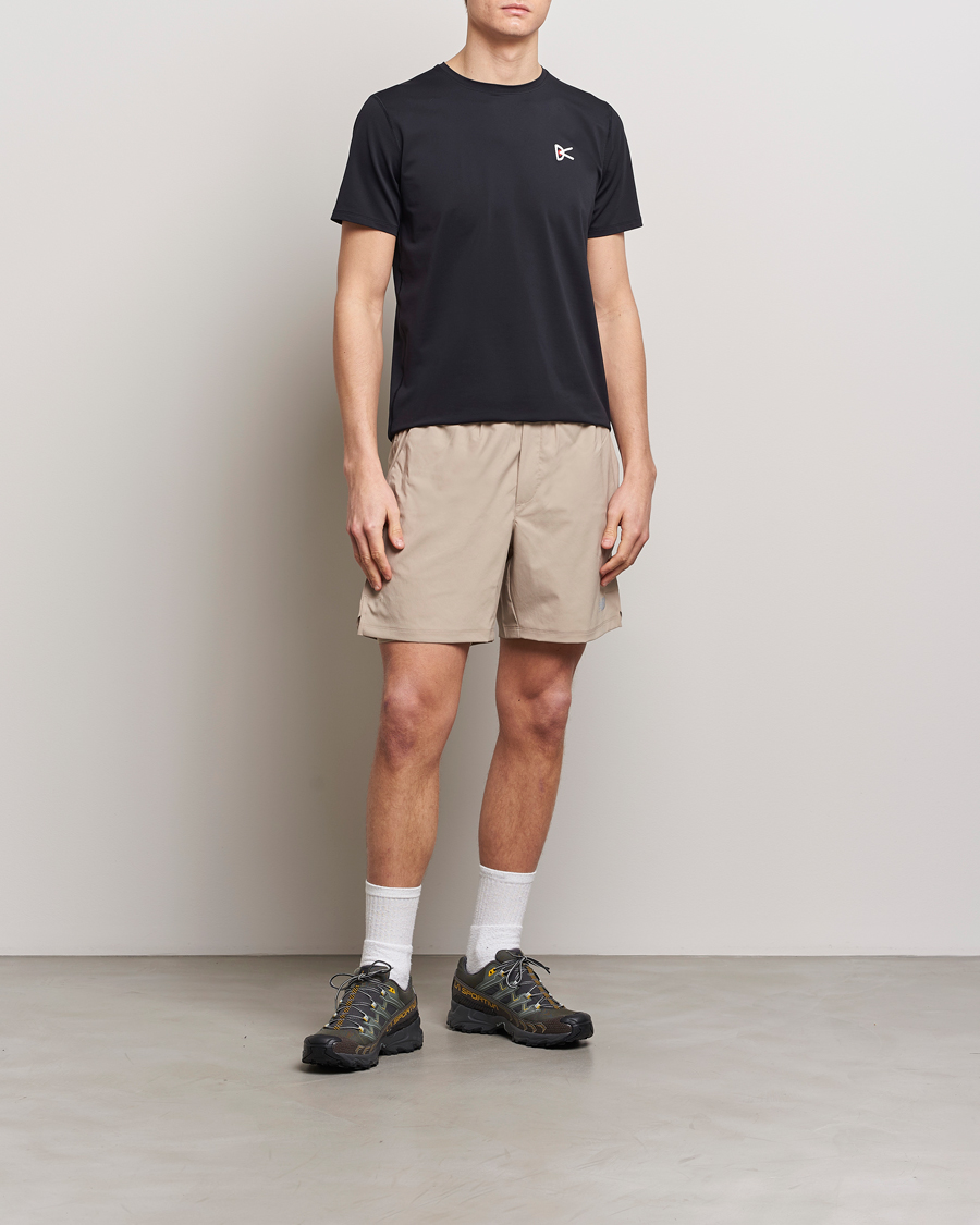 Mies | T-paidat | District Vision | Lightweight Short Sleeve T-Shirts Black