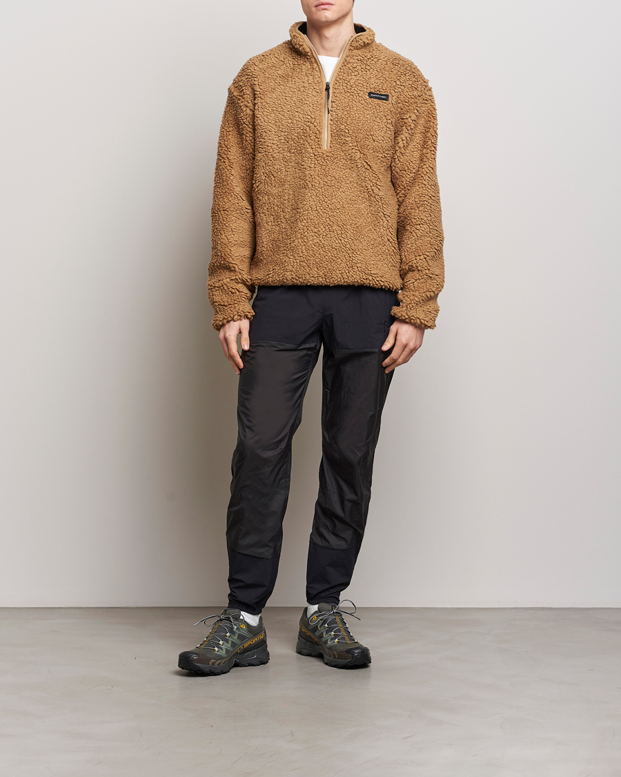 Mies | Housut | District Vision | Ultralight DWR Pants Black