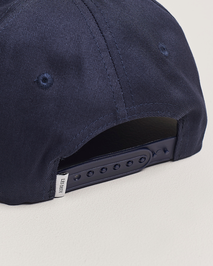 Mies | Päähineet | LES DEUX | Encore Organic Cotton Baseball Cap II Dark Navy