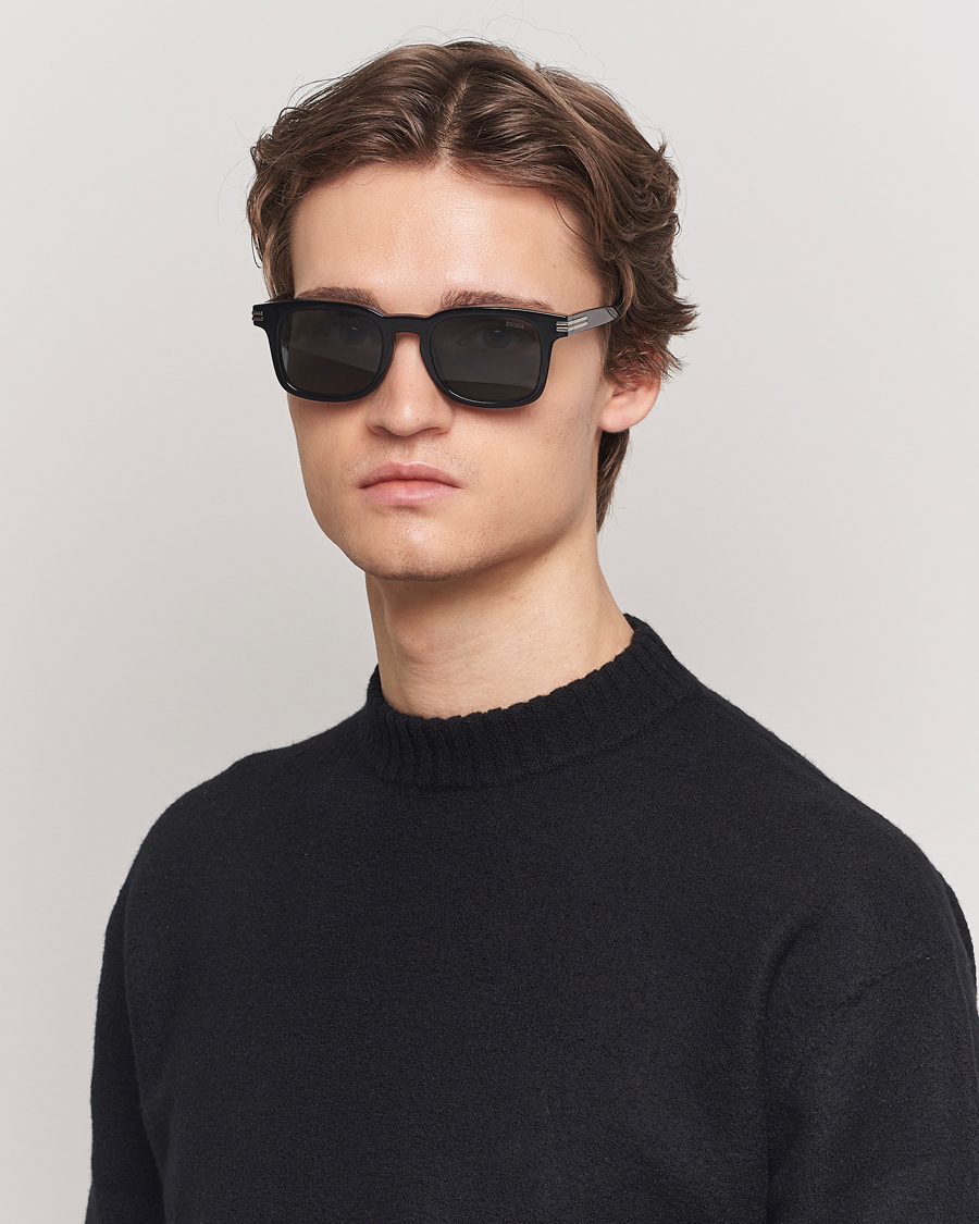 Mies | Aurinkolasit | Zegna | EZ0230 Sunglasses Black/Smoke