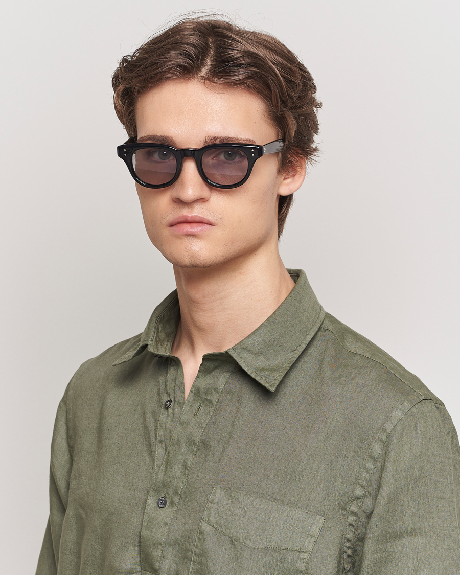 Mies | Aurinkolasit | EYEVAN 7285 | 353 Sunglasses Black