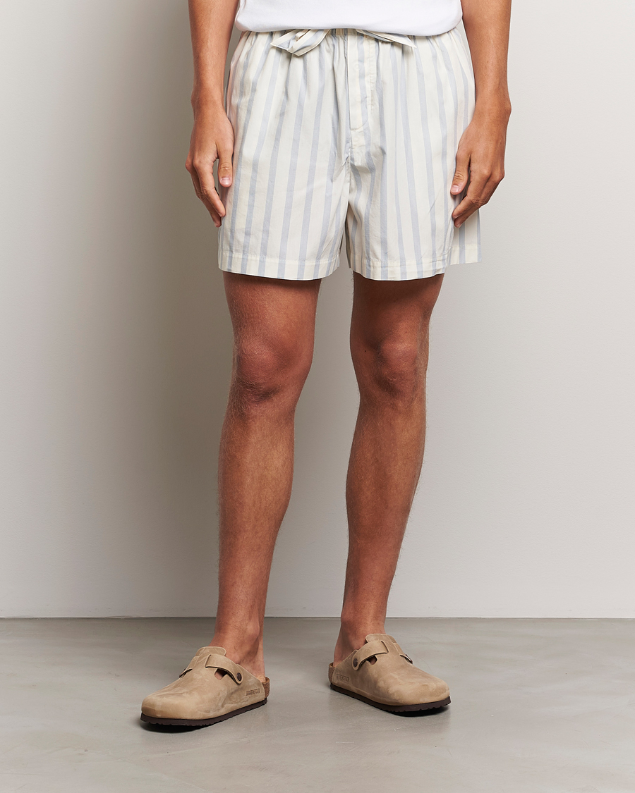 Mies | Yöpuvut ja kylpytakit | Tekla | Poplin Pyjama Shorts Needle Stripes