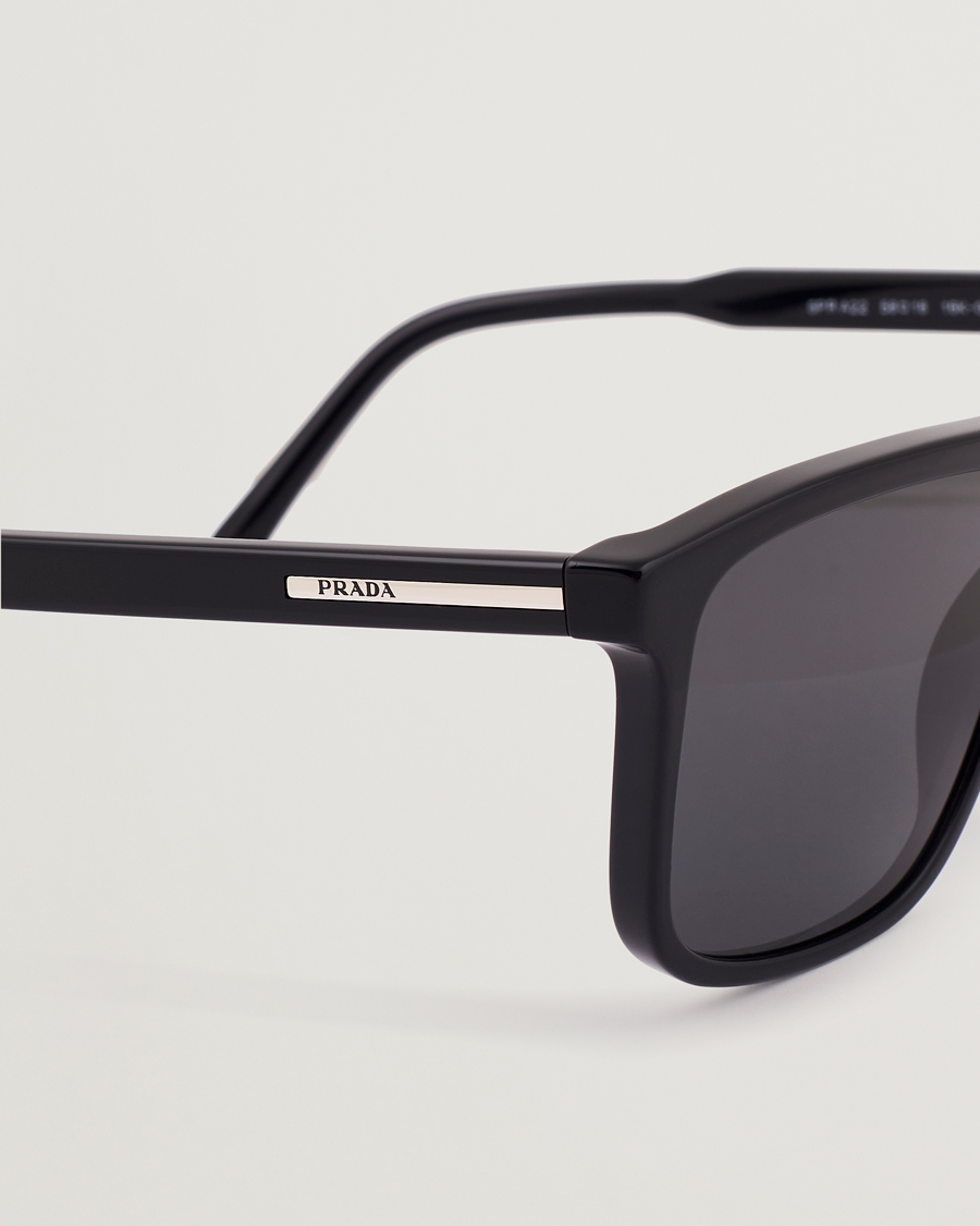 Mies | Aurinkolasit | Prada Eyewear | Prada 0PR A22S Sunglasses Black