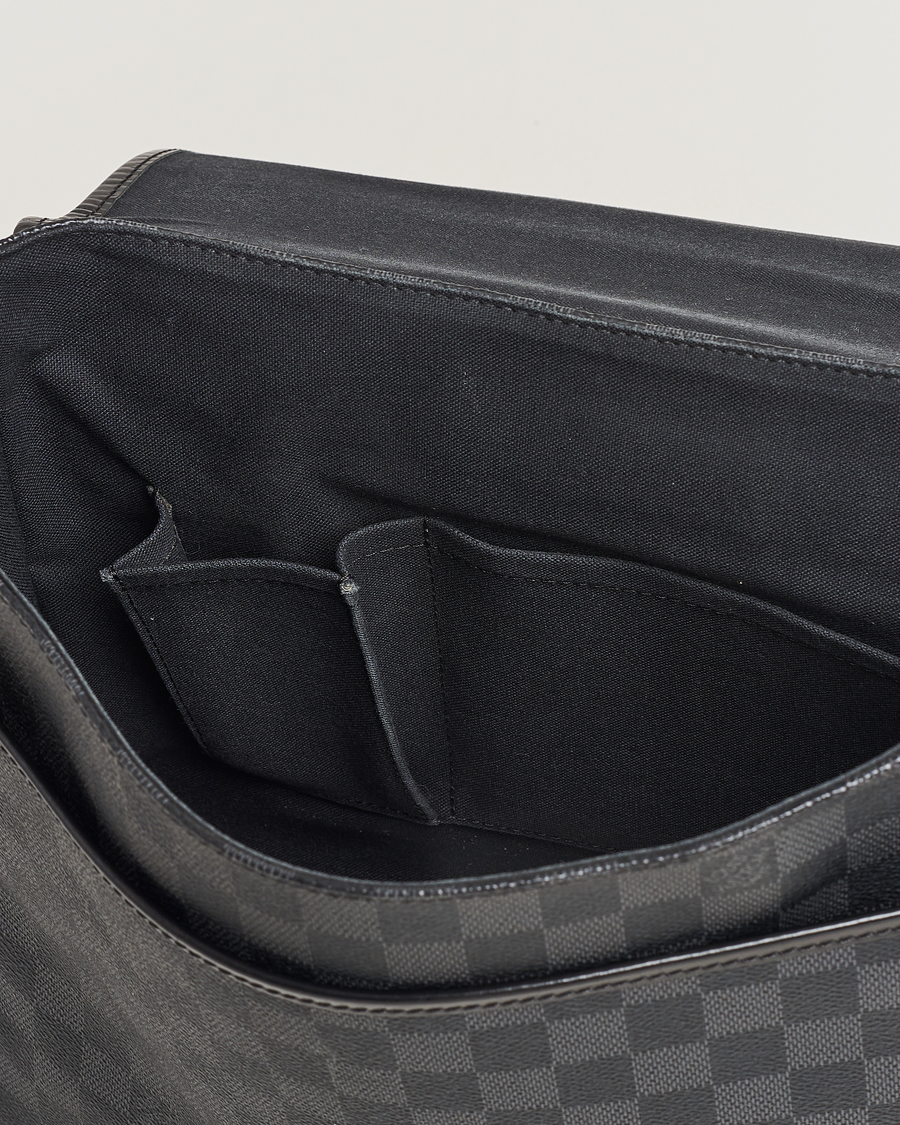 Mies | Louis Vuitton Pre-Owned Daniel MM Satchel Leather Bag Damier Graphite | Louis Vuitton Pre-Owned | Daniel MM Satchel Leather Bag Damier Graphite