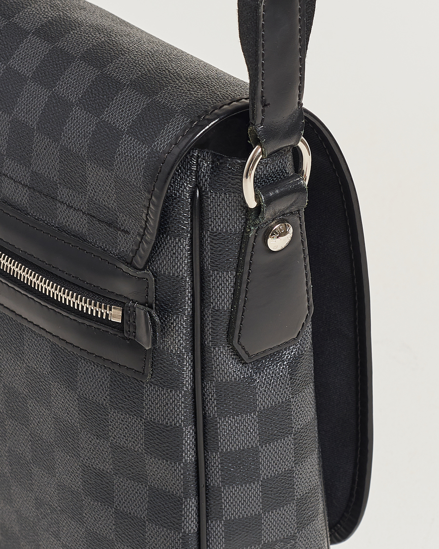 Mies | Louis Vuitton Pre-Owned Daniel MM Satchel Leather Bag Damier Graphite | Louis Vuitton Pre-Owned | Daniel MM Satchel Leather Bag Damier Graphite