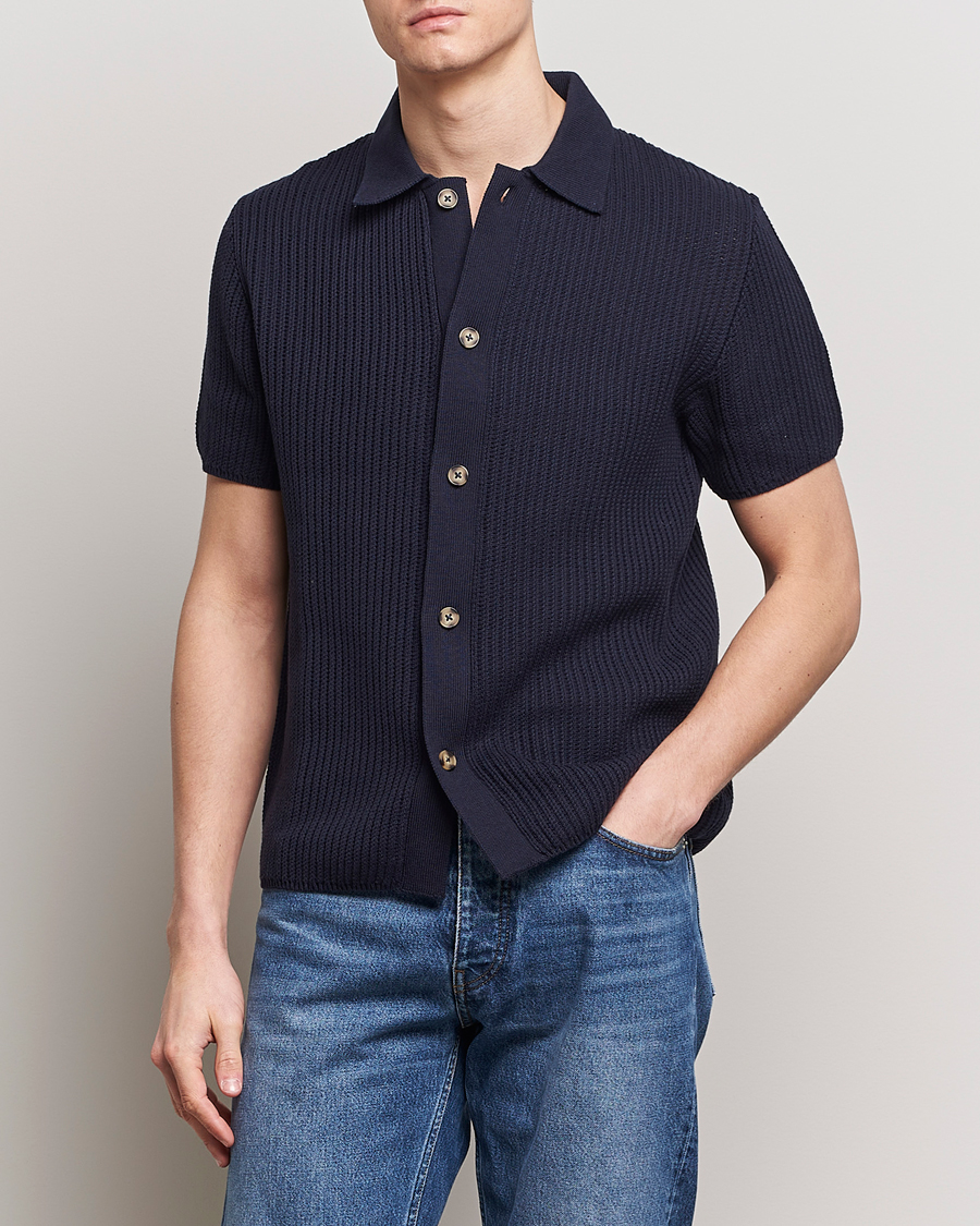 Mies | Kauluspaidat | LES DEUX | Gustavo Knitted Shirt Dark Navy