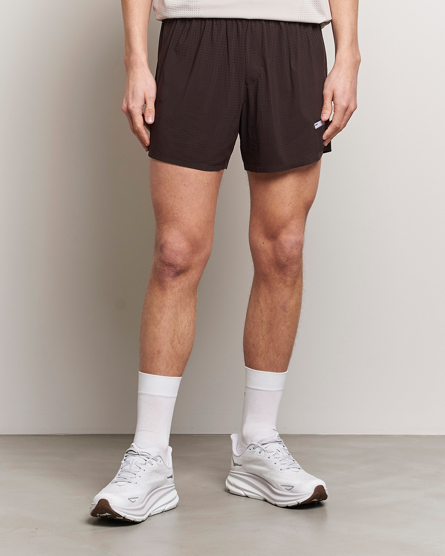 Mies | Shortsit | Satisfy | Space-O 5 Inch Shorts Dark Mahogany