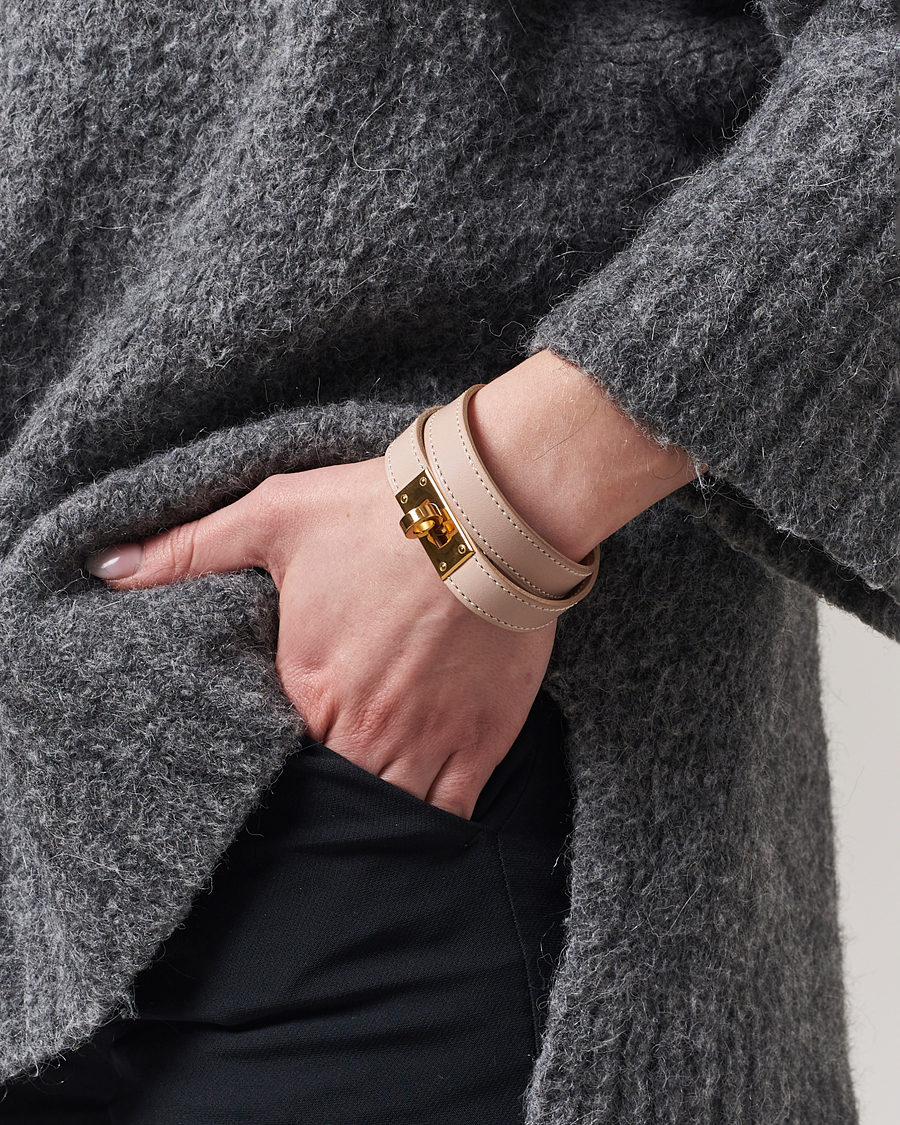 Mies | Hermès Pre-Owned Kelly Bracelet Beige | Hermès Pre-Owned | Kelly Bracelet Beige
