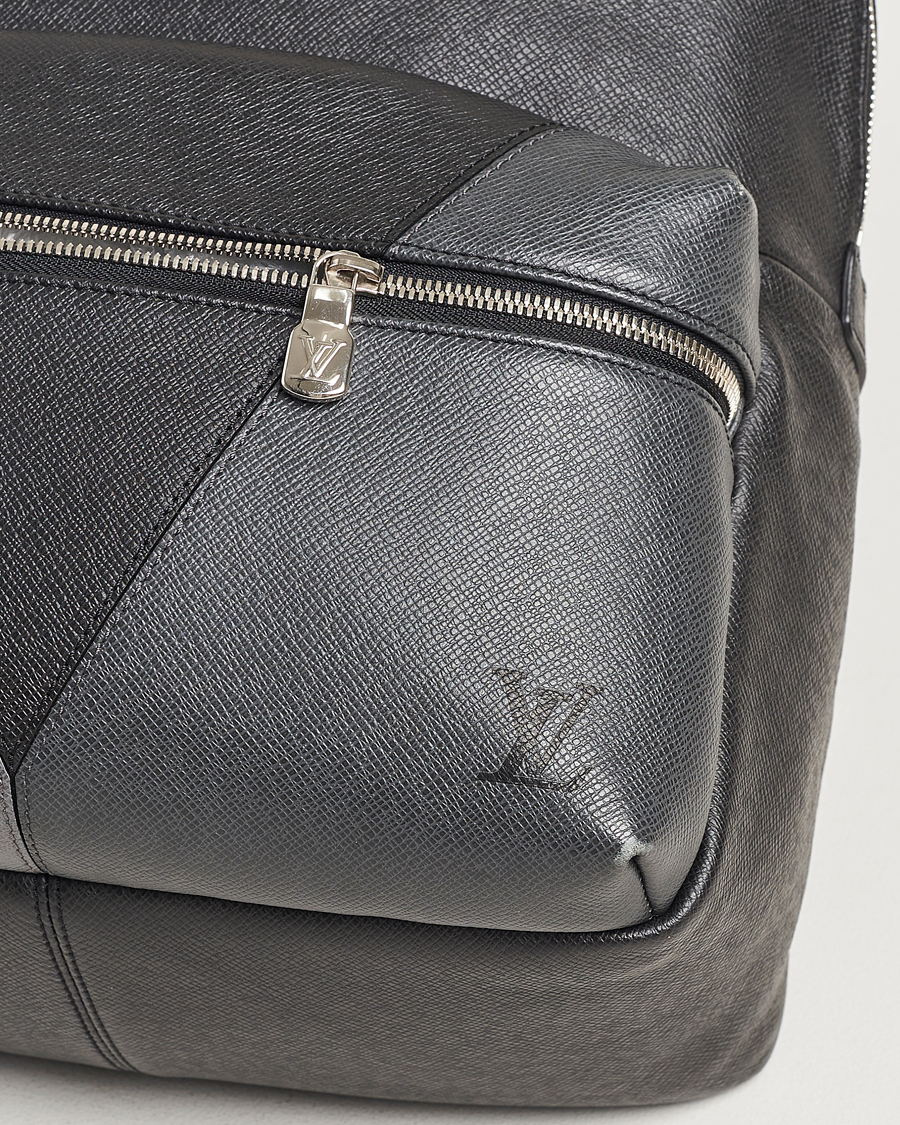 Mies | Louis Vuitton Pre-Owned Discovery Backpack PM Grey | Louis Vuitton Pre-Owned | Discovery Backpack PM Grey