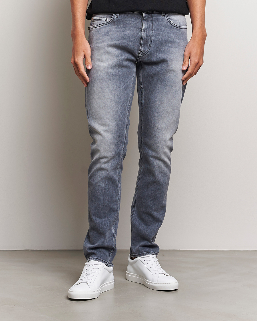 Mies | Farkut | Tiger of Sweden | Pistolero Jeans Black