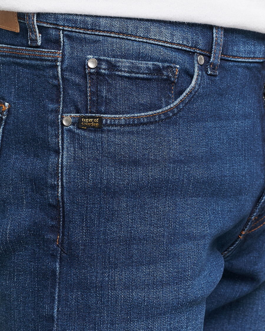 Mies | Farkut | Tiger of Sweden | Des Jeans Midnight Blue