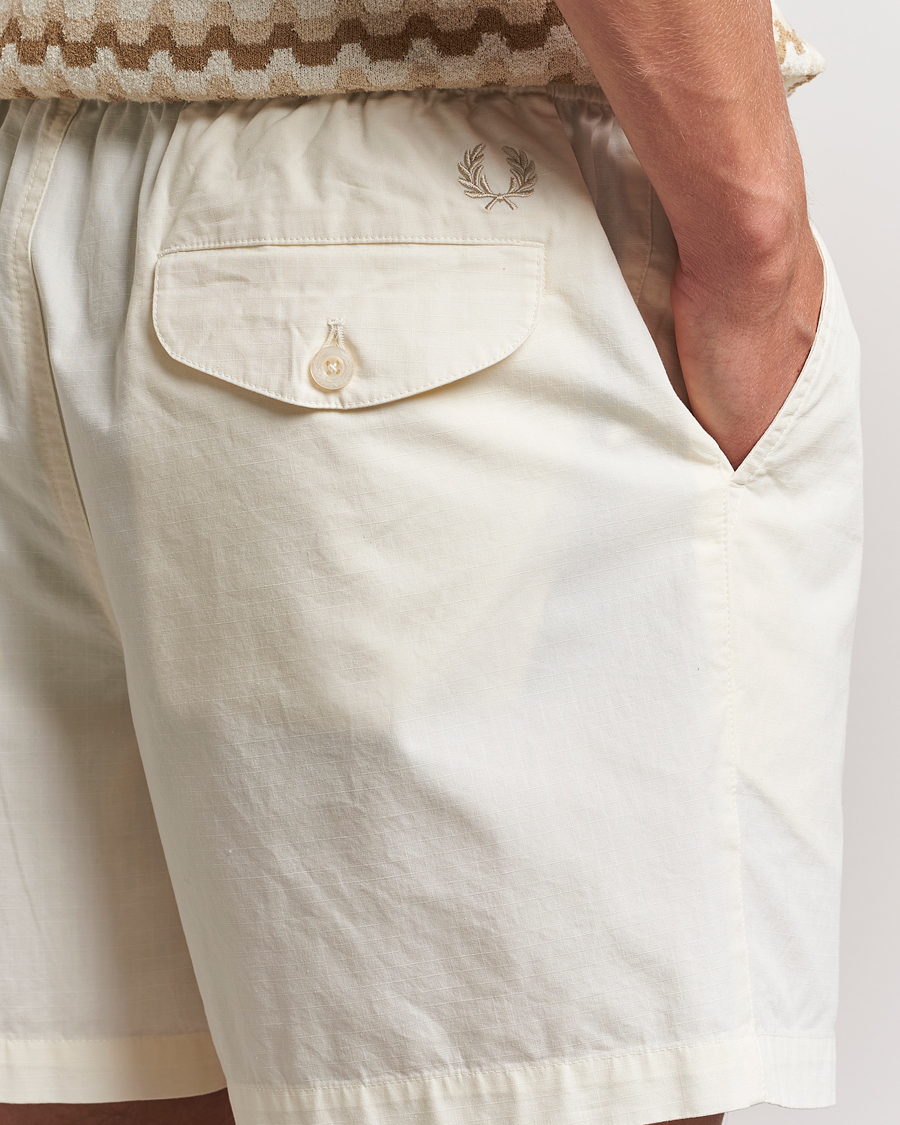 Mies | Shortsit | Fred Perry | Woven Ripstop Drawstring Shorts Ecru