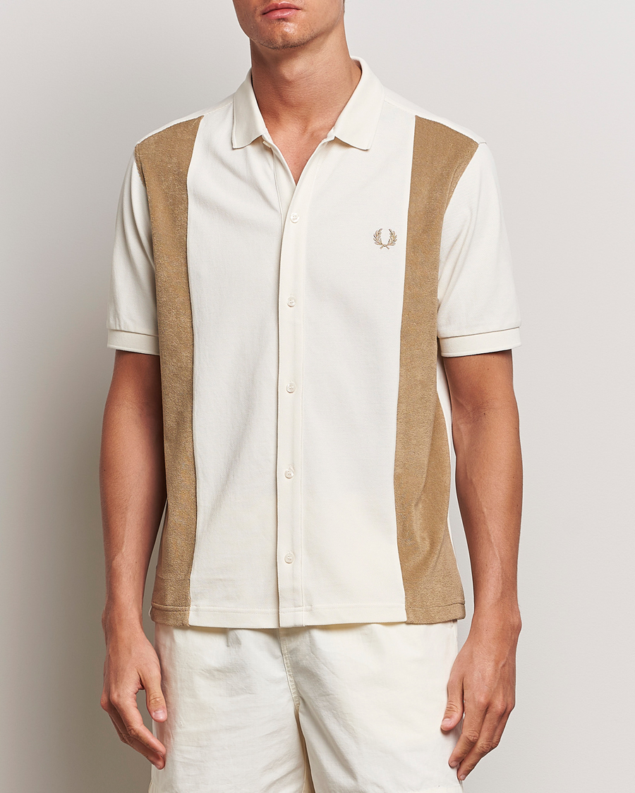 Mies |  | Fred Perry | Towelling Panel Polo Short Sleeve Shirt Ecru
