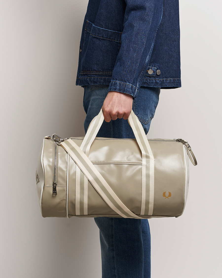 Mies | Best of British | Fred Perry | Classic Barrel Bag Warm Grey
