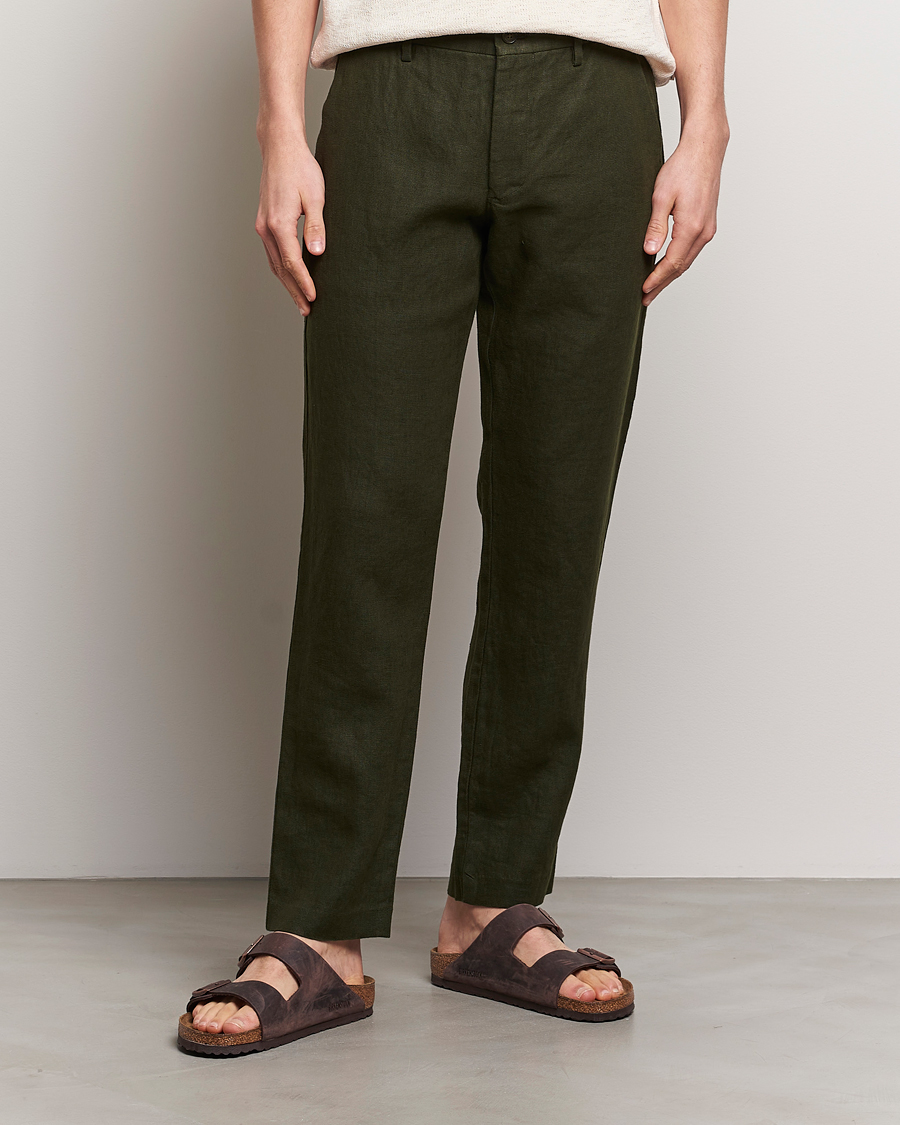 Mies | NN07 | NN07 | Theo Linen Trousers Rosin Green