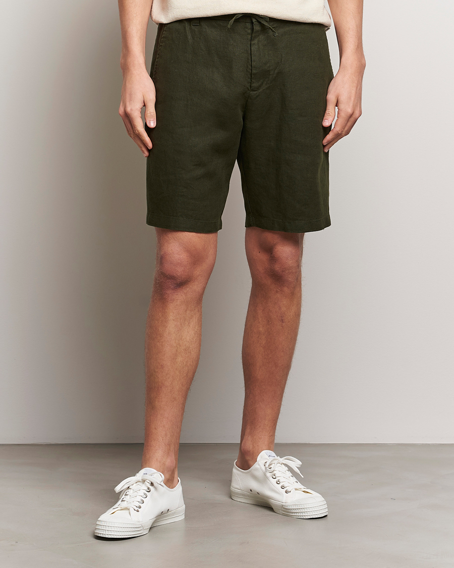 Men | Clothing | NN07 | Seb Linen Drawstring Shorts Rosin Green
