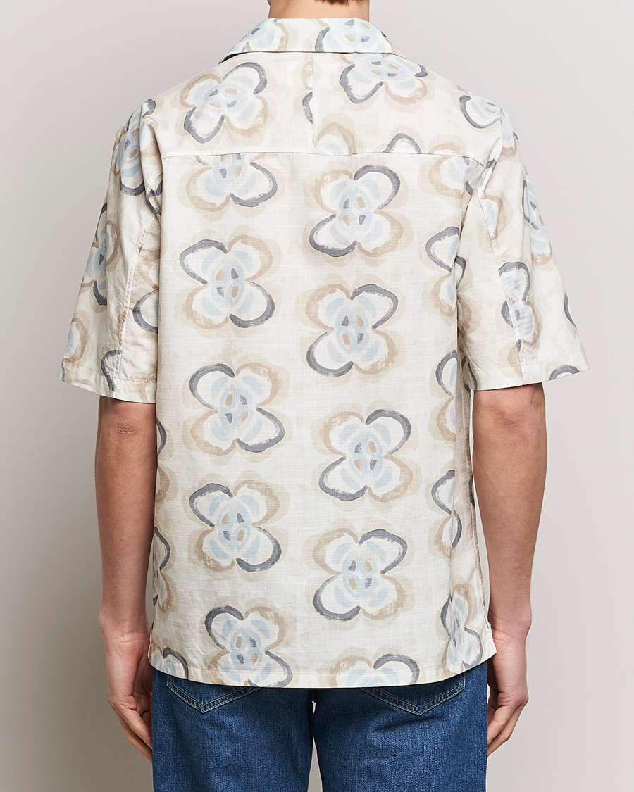 Mies | Kauluspaidat | NN07 | Ole Printed Short Sleeve Shirt Ecru Multi
