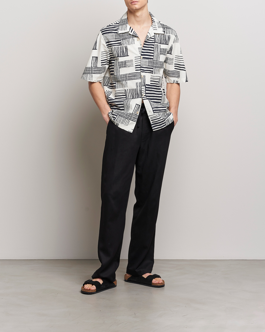 Mies | Kauluspaidat | NN07 | Ole Printed Short Sleeve Shirt Black Multi