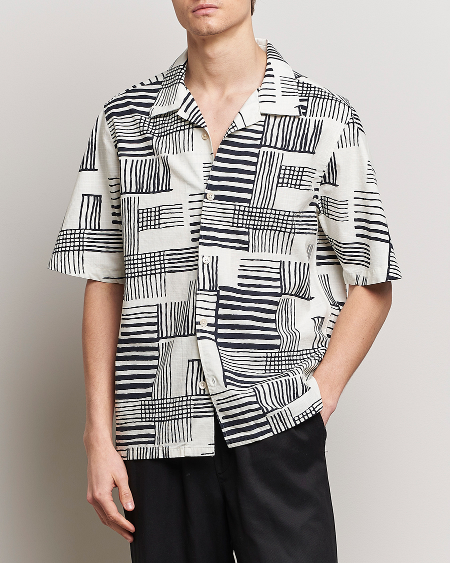 Mies | Kauluspaidat | NN07 | Ole Printed Short Sleeve Shirt Black Multi