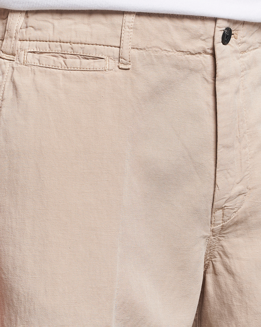 Mies | Shortsit | Oscar Jacobson | Poggio Washed Linen Shorts Beige