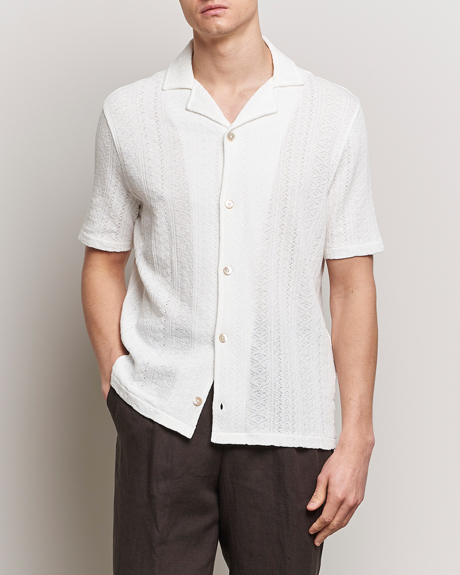 Mies | Lyhythihaiset kauluspaidat | Oscar Jacobson | Mattis Reg Knitted Shirt White