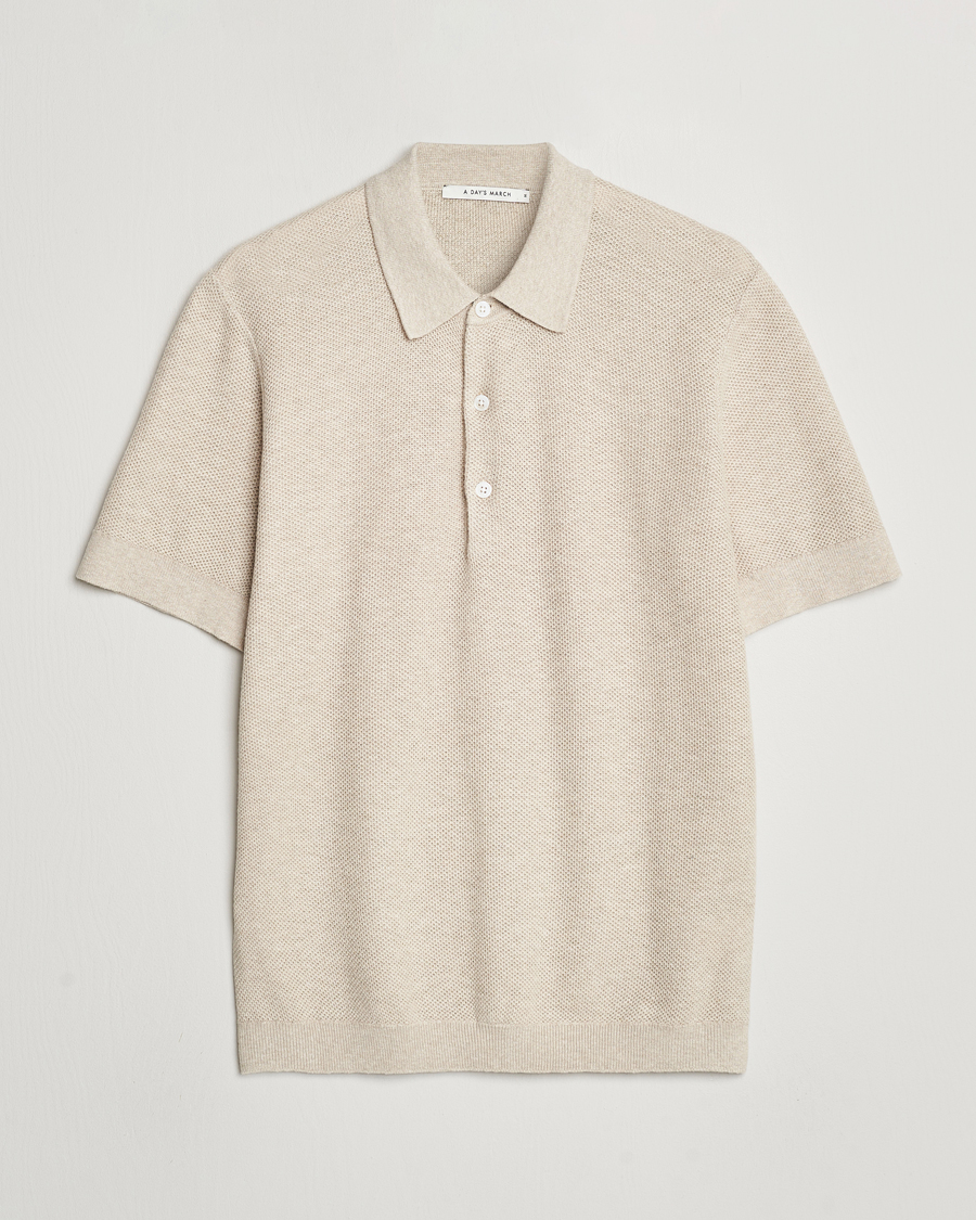 Mies | Pikeet | A Day's March | Rosehall Popcorn Stitch Polo Sand