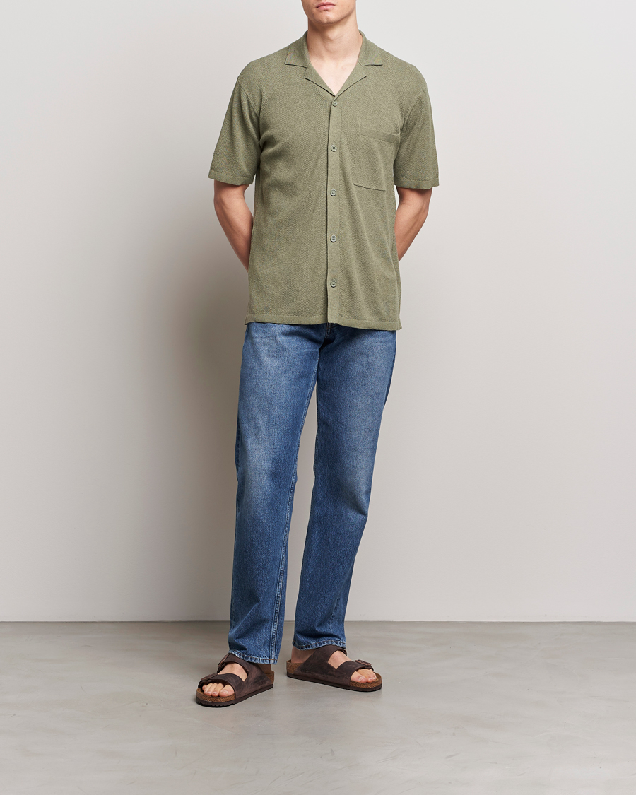 Mies | Kauluspaidat | A Day's March | Yamu Knitted Herringbone Shirt Olive