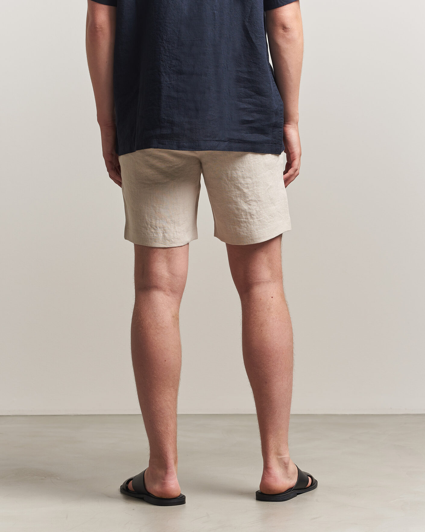 Mies | Shortsit | A Day's March | Luny Linen Shorts Oyster