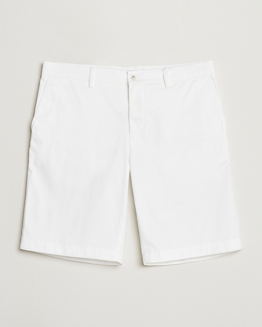 Mies | Shortsit | J.Lindeberg | Nathan Cloud Satin Shorts White