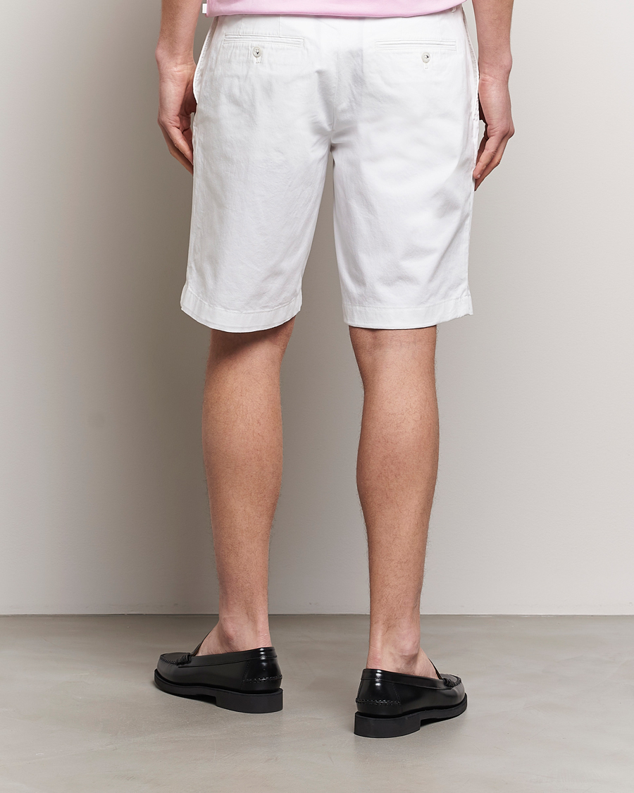 Mies | Shortsit | J.Lindeberg | Nathan Cloud Satin Shorts White