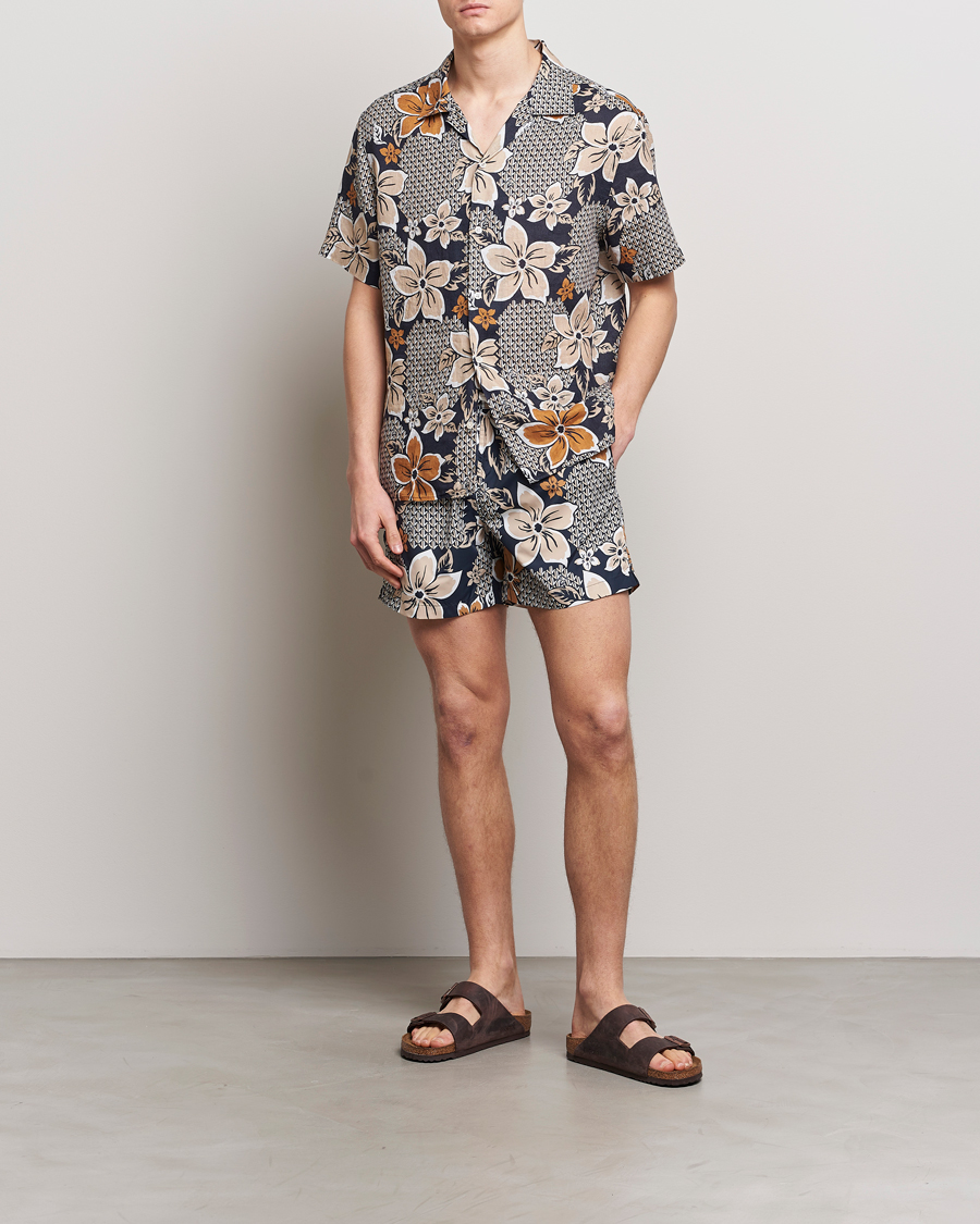 Mies | J.Lindeberg Banks Floral Swin Trunks Island Floral Mix | J.Lindeberg | Banks Floral Swin Trunks Island Floral Mix