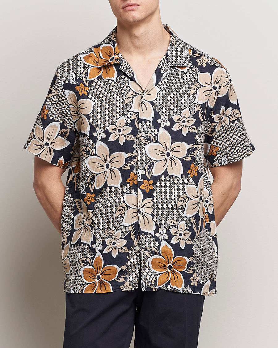 Mies | Rennot | J.Lindeberg | Elio Linen Island Floral Shirt Island Floral Mix