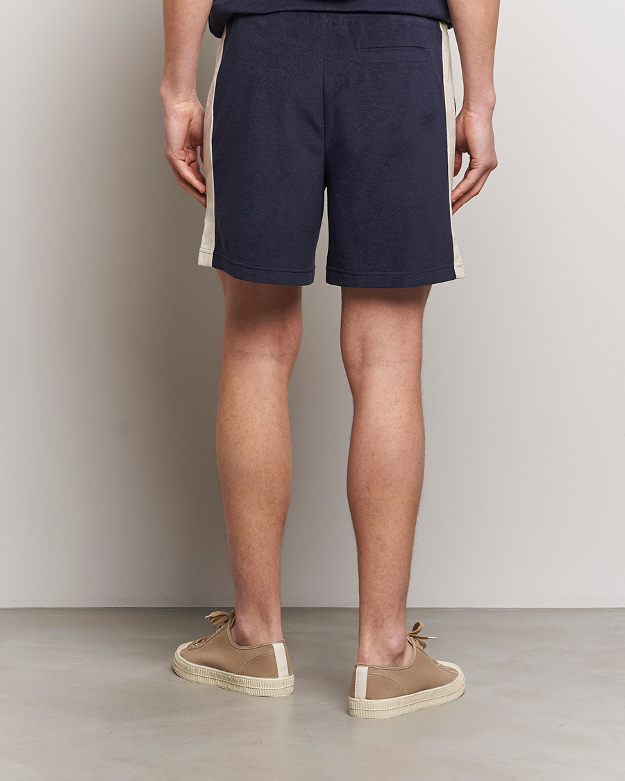 Mies | Shortsit | GANT | Towelling Shorts Evening Blue
