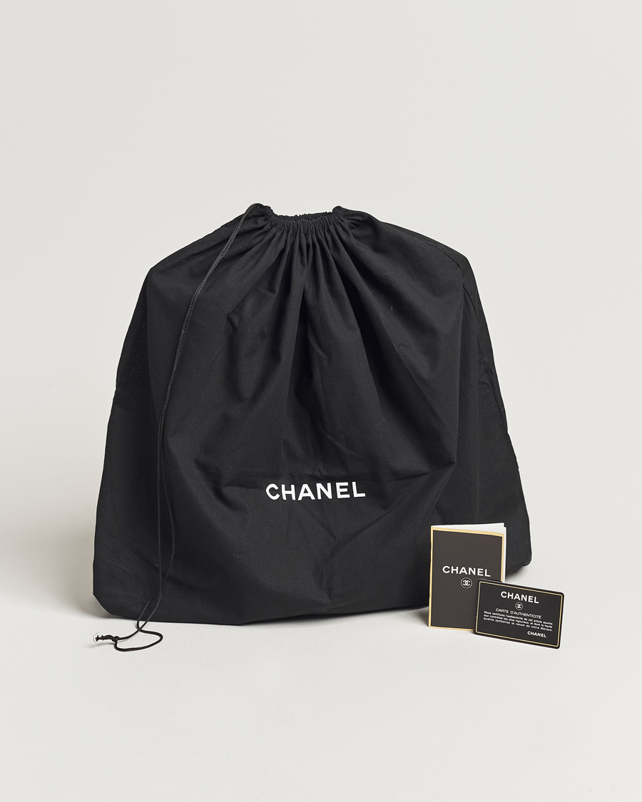 Mies | Chanel Pre-Owned Chain Tote Bag Black | Chanel Pre-Owned | Chain Tote Bag Black