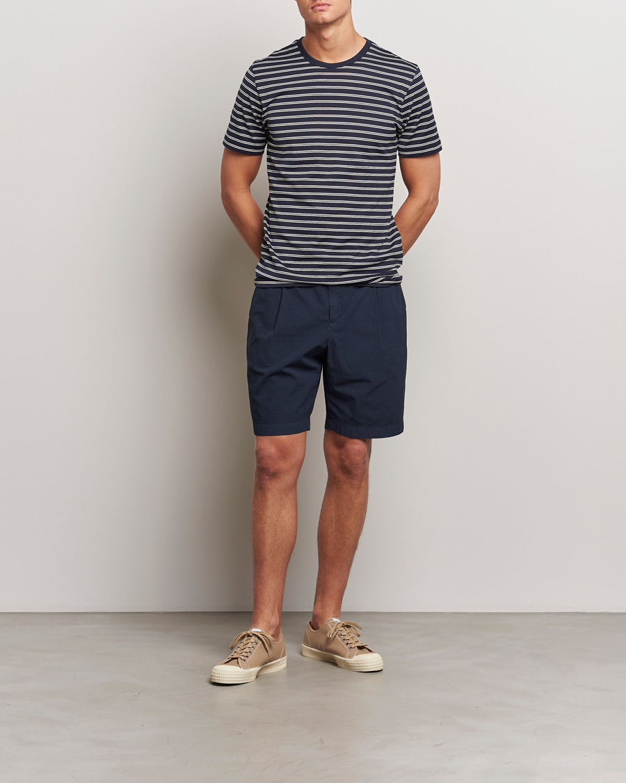 Mies | Shortsit | Sunspel | Lightweight Seersucker Shorts Navy