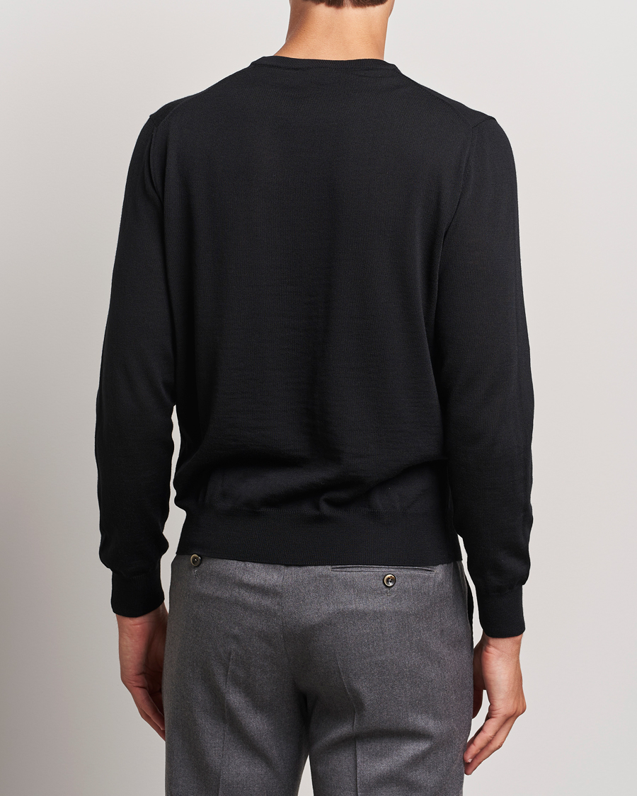 Mies | Puserot | Canali | Merino Wool Crew Neck Black