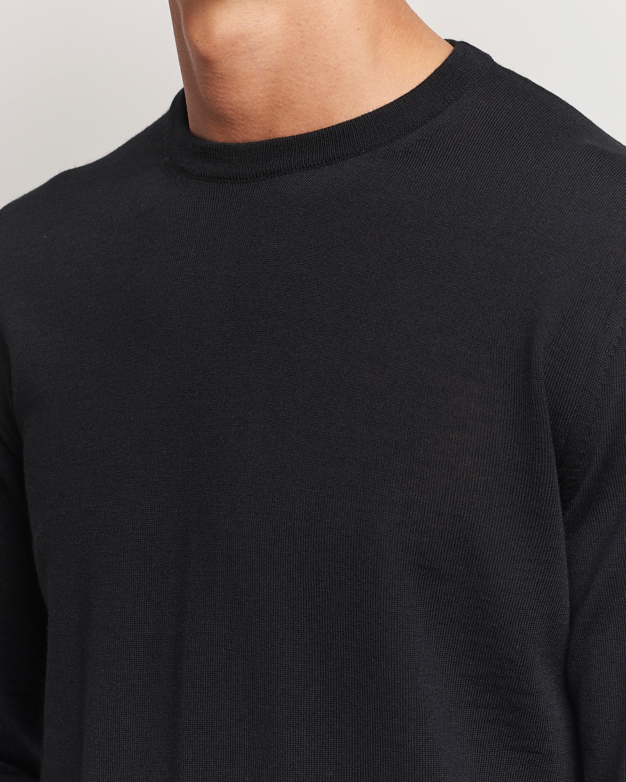 Mies | Puserot | Canali | Merino Wool Crew Neck Black