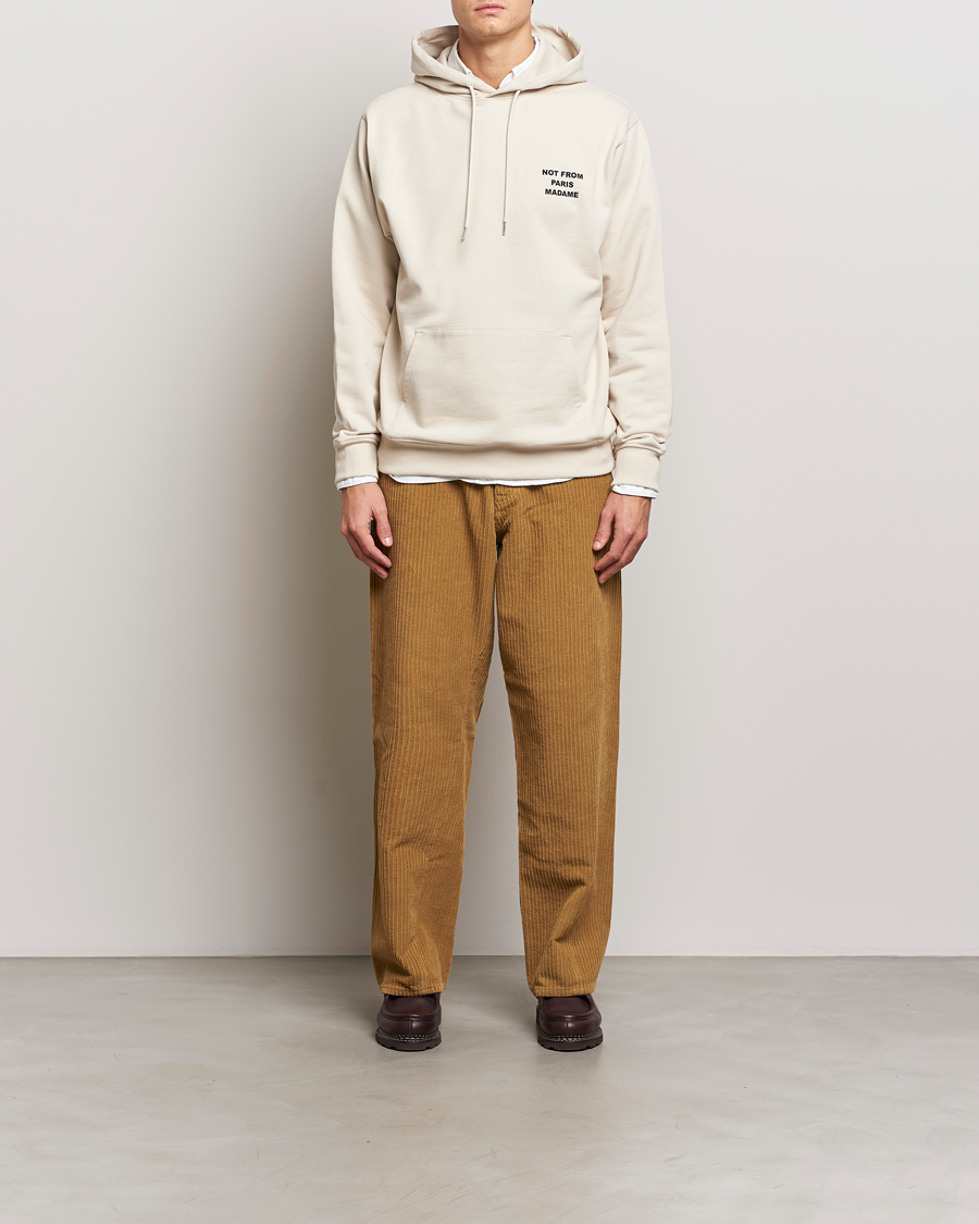 Mies | Puserot | Drôle de Monsieur | Slogan Hoodie Mastic